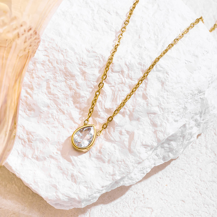 Teardrop Diamond Bezel-Set Clavicle Chain (Light Luxury Niche Minimalist Necklace)