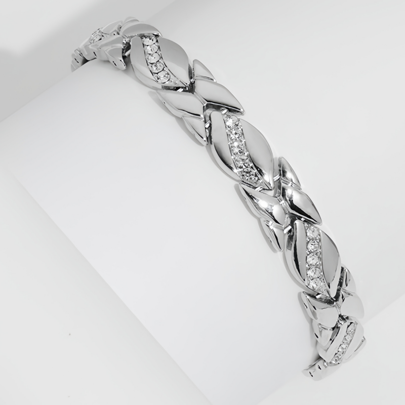 Rhombus Pave Diamond Magnetic Bracelet (Light Luxury Niche Commute Style Bracelet)