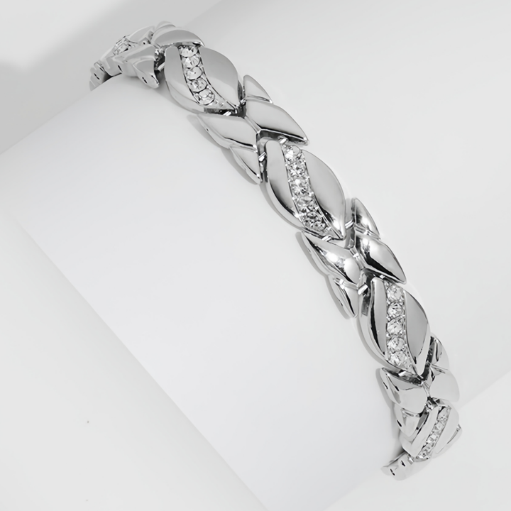 Rhombus Pave Diamond Magnetic Bracelet (Light Luxury Niche Commute Style Bracelet)