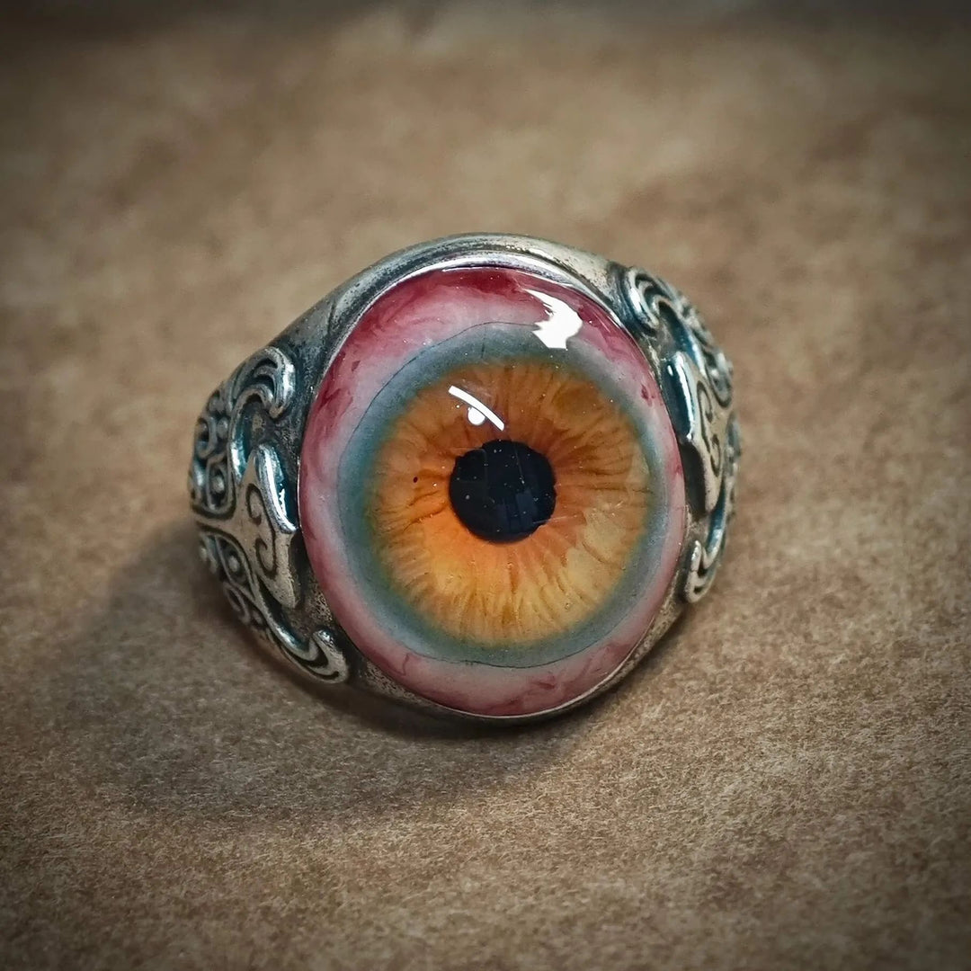 Niche “Window to the World” Realistic Eyeball Adjustable Ring
