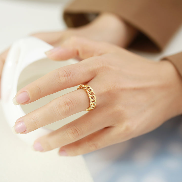 Minimalist Braided Cuban Link Ring (Light Luxury Street Style)
