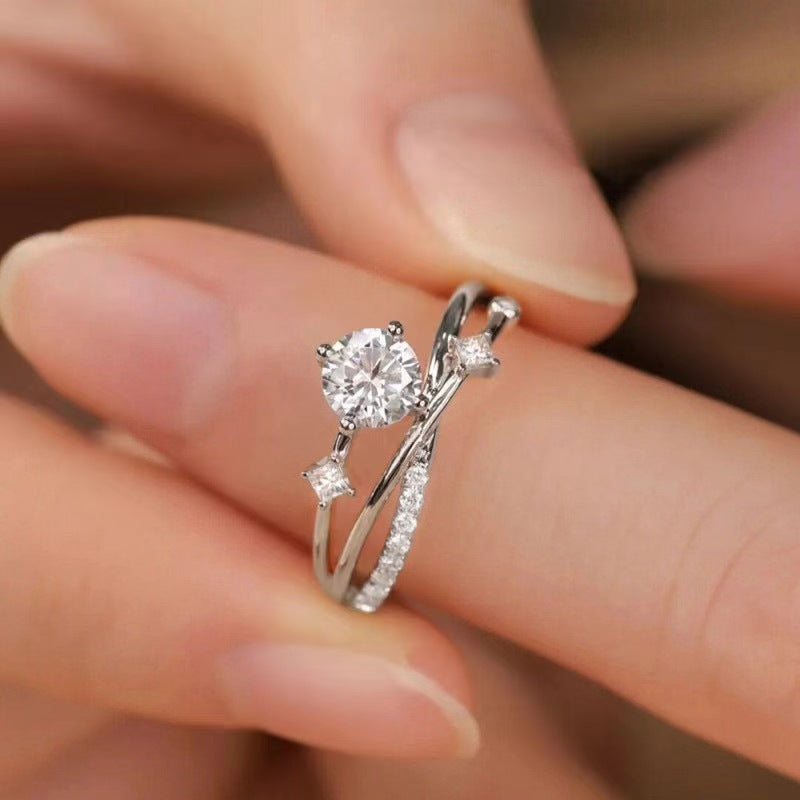 Cross-Band Center Stone Ring (Women's Luxury Daily Style)