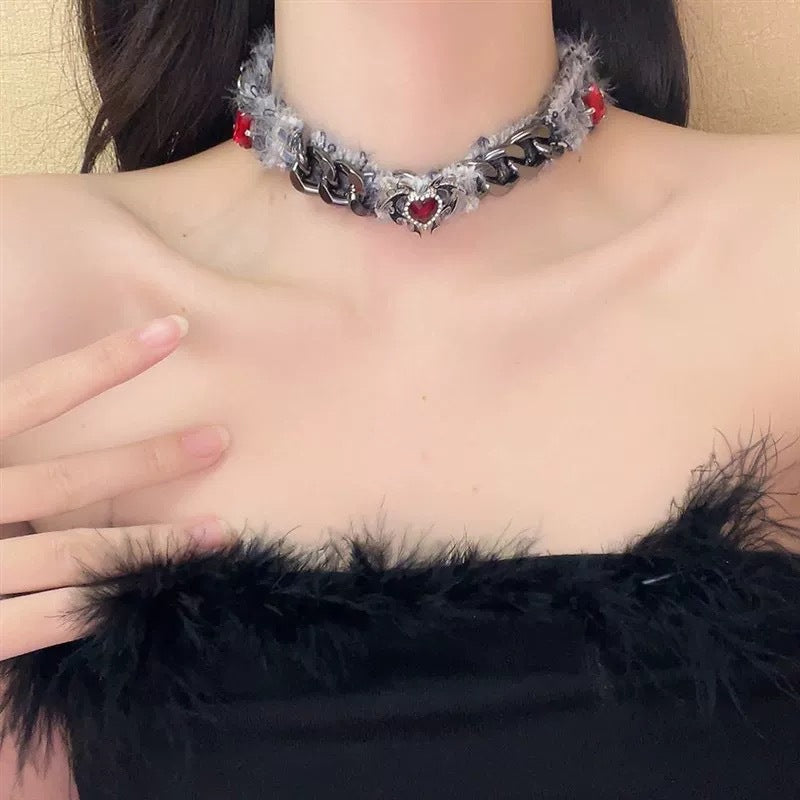 Red Diamond Heart Fur Chain Choker (Dark Sweet-Cool Hot Girl Style)