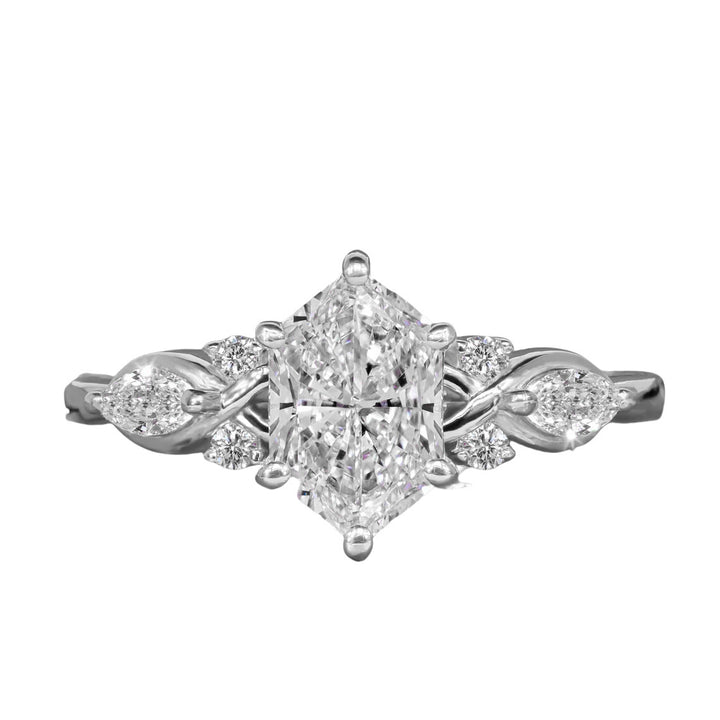 Kite-Cut Diamond Vine Carving Ring (Vintage Luxury Ritual Style)