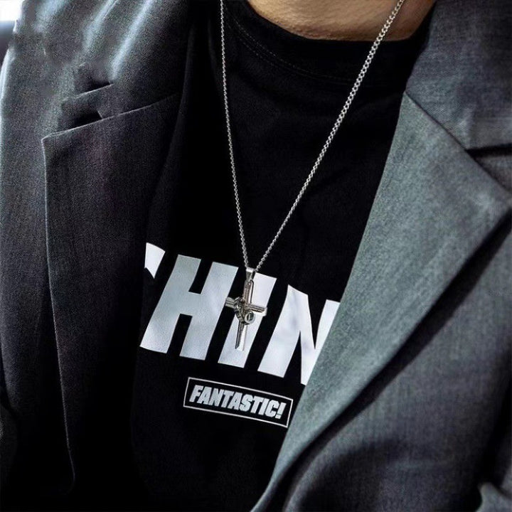 Rotatable Ring Bible Cross Pendant Necklace – Trendy Chain for Men