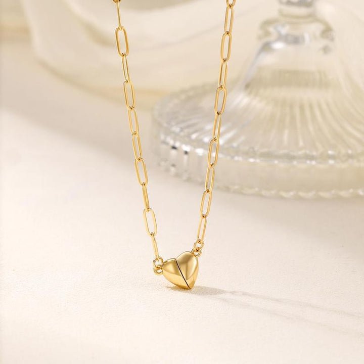18K Gold Heart Magnetic Pendant Chain Necklace for Women
