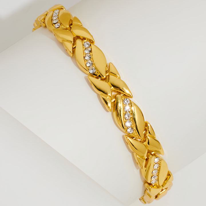 Rhombus Pave Diamond Magnetic Bracelet (Light Luxury Niche Commute Style Bracelet)