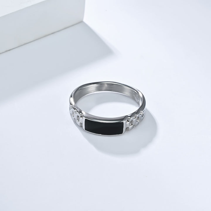 Textured‑Band Black Enamel Statement Ring, 3‑Color Options