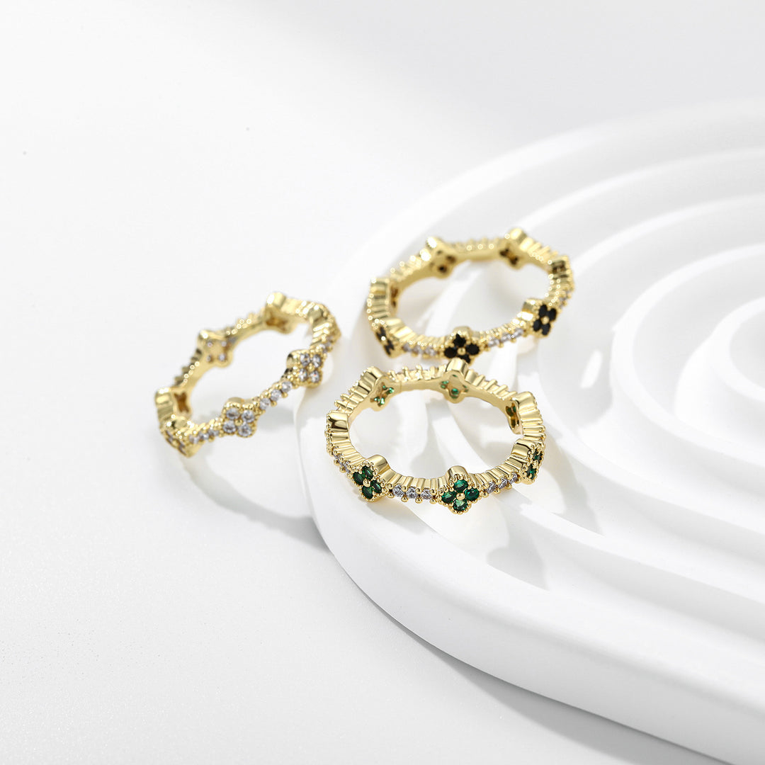 Four-Leaf Clover Pavé Gear Edge Ring Set (Luxury Vintage Lucky Band)
