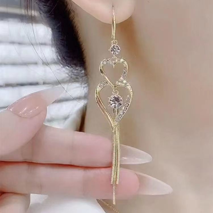Double Heart Tassel Pavé Drop Earrings (Light Luxury Niche Long Earrings)