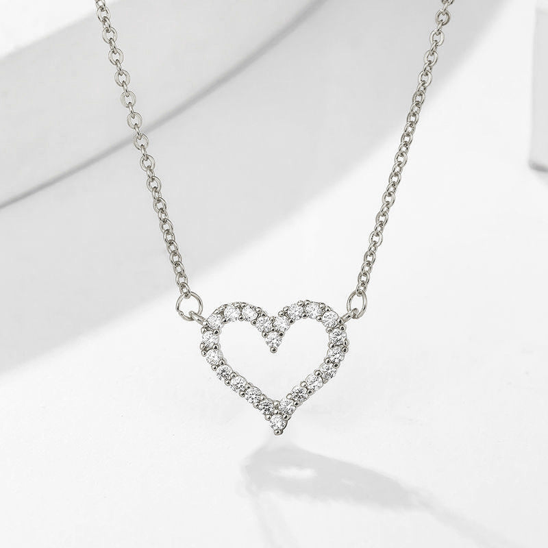 Open Heart Pavé Pendant Necklace Set (Light Luxury Niche Minimalist Choker)