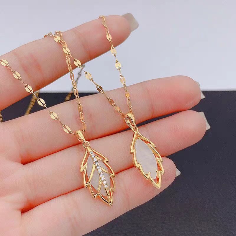Golden Leaf Gemstone Set (Light Luxury Niche Fresh Earrings + Necklace)