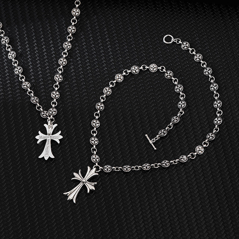 Vintage Cross Pendant Necklace (Streetwear Unisex Chain)