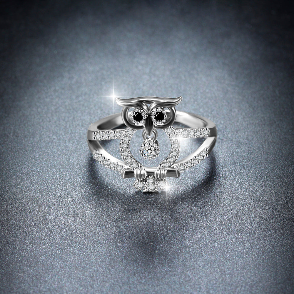 Playful Owl Pavé Ring (Luxury Vintage Whimsical Band)