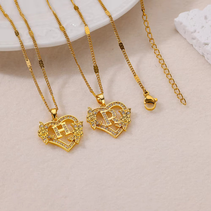 Vintage Flower Heart Pave Crystal Letter Necklace, 316L Stainless Steel 14K Gold Plated Luxury A-Z Initial Pendant Clavicle Chain Niche Jewelry