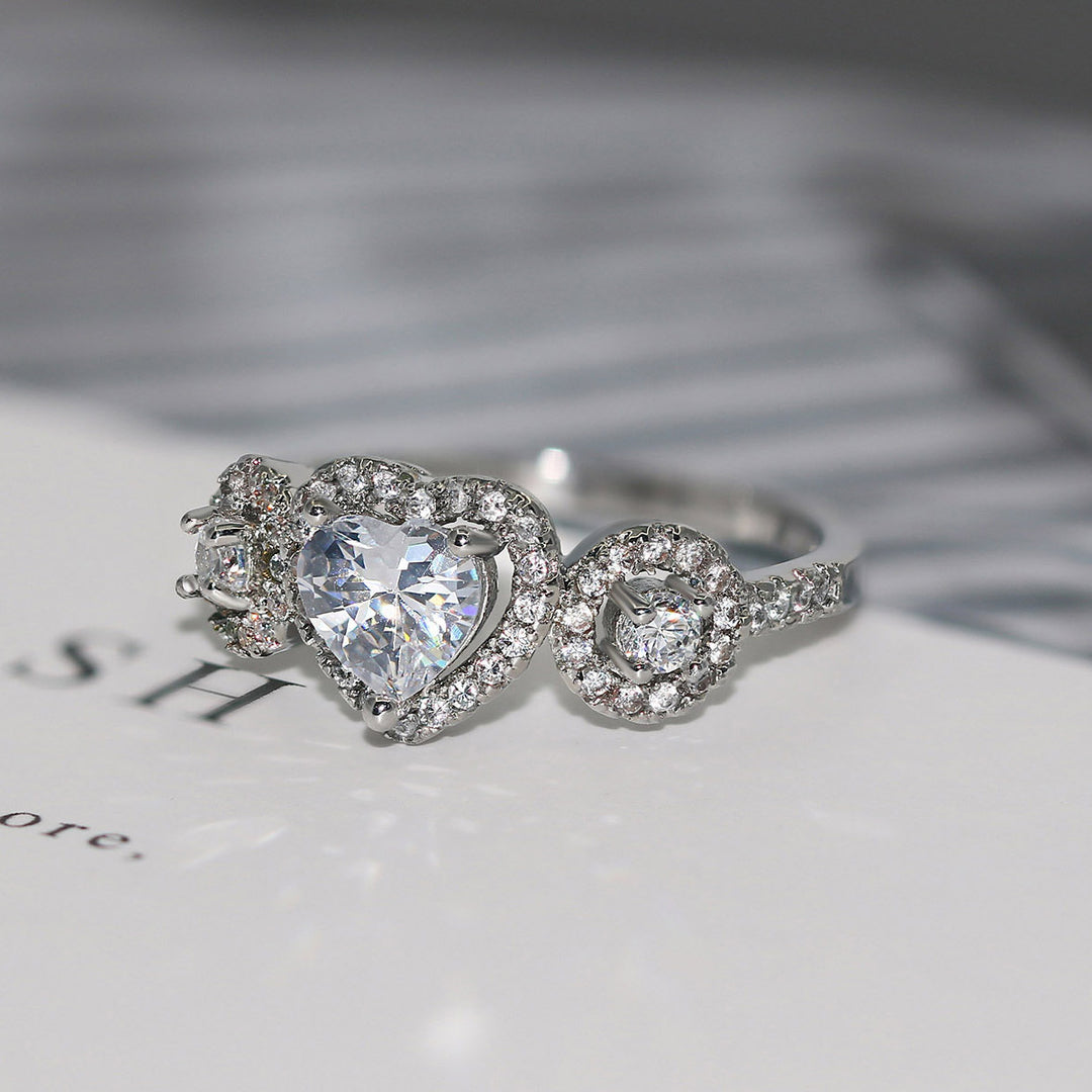 Heart Diamond Cluster Ring (Glamorous Romantic Ritual Style)