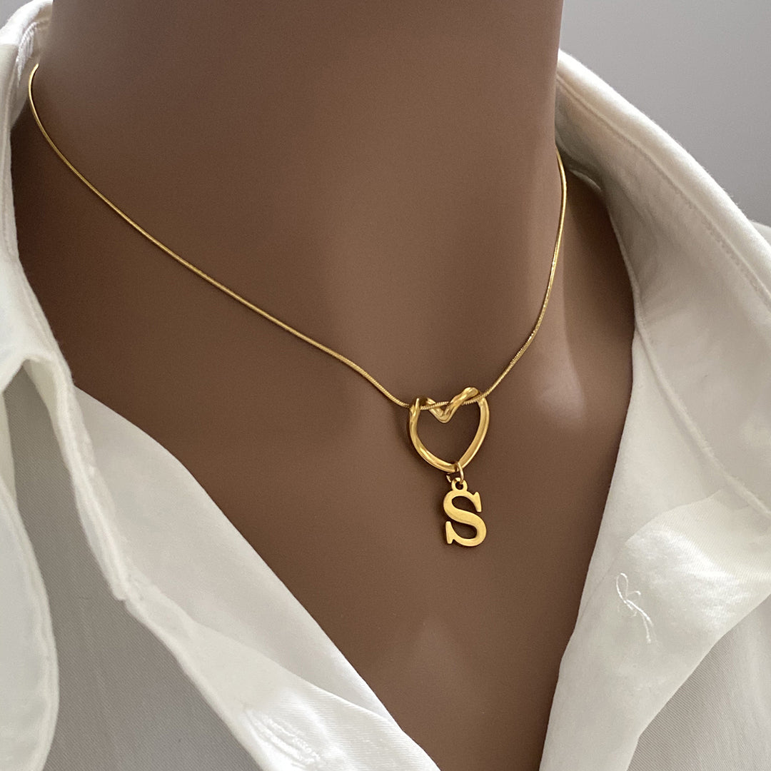 Heart & Initial Choker Set (Light Luxury Niche Personalized Necklace)