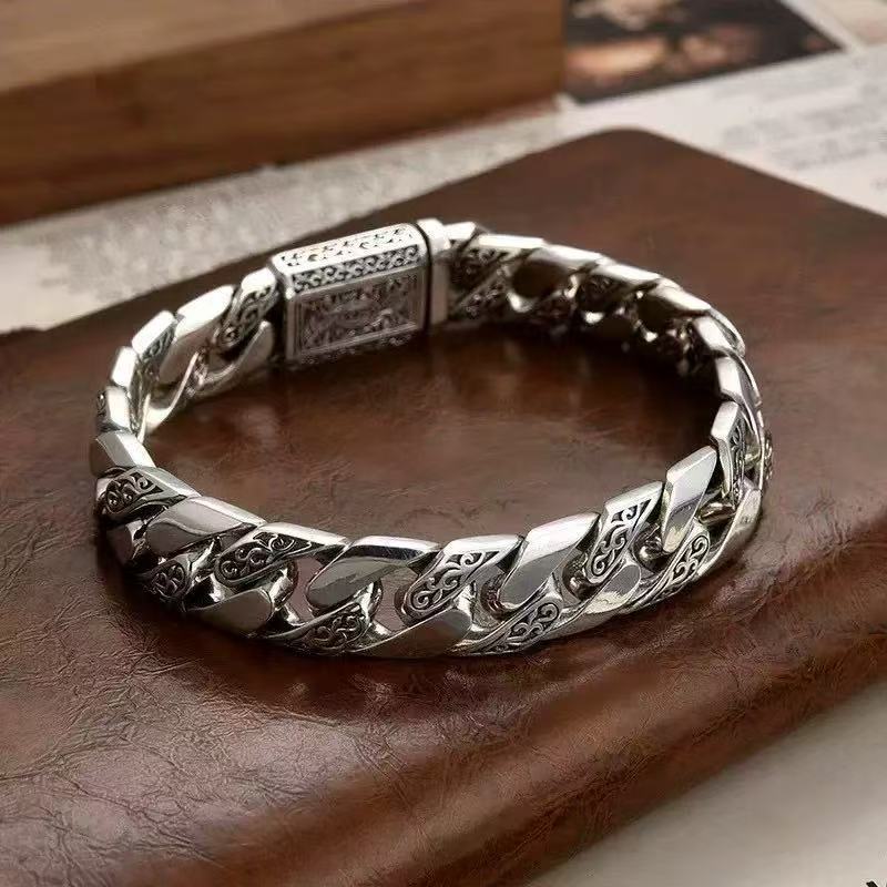 Vintage Engraved Cuban Link Bracelet (Niche Personalized Men's Bracelet)