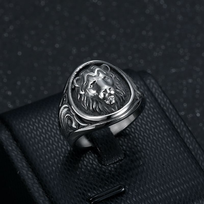Vintage Embossed Lion Head Titanium Steel Wide Ring, Scroll Pattern Antique Bold Lion Statement Band for Men