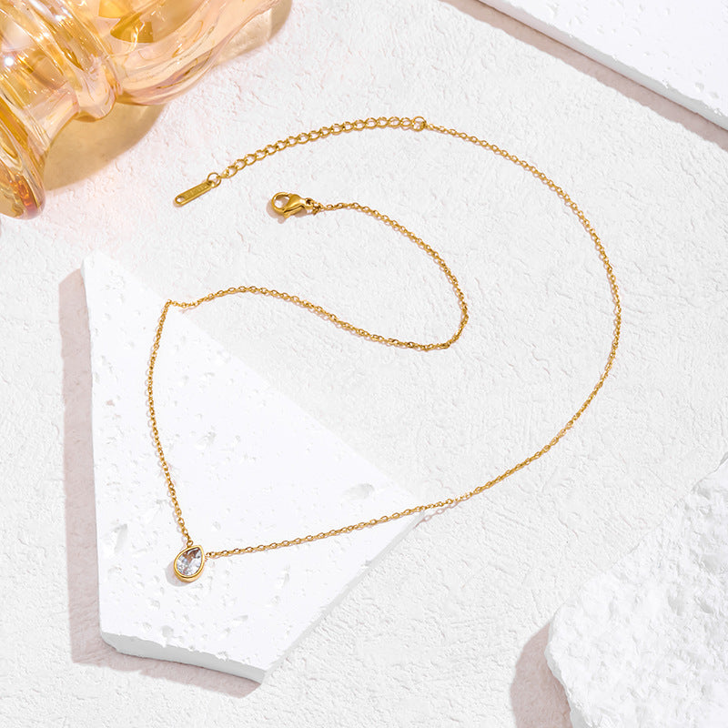 Teardrop Diamond Bezel-Set Clavicle Chain (Light Luxury Niche Minimalist Necklace)