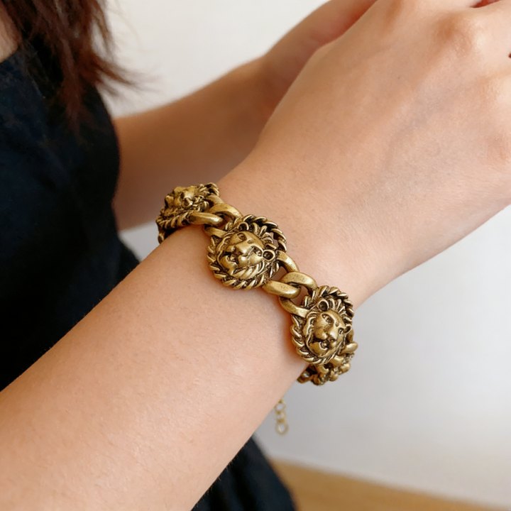 Vintage Emerald Pavé Sunflower Bracelet (Luxury Silver Tone Statement Bangle)