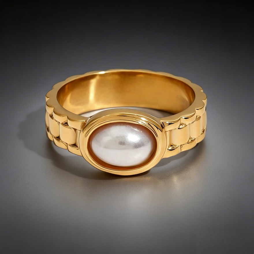 Chain Scalloped Oval Pearl Gold Plated Ring, Vintage Light Luxury Titanium Steel Statement Band