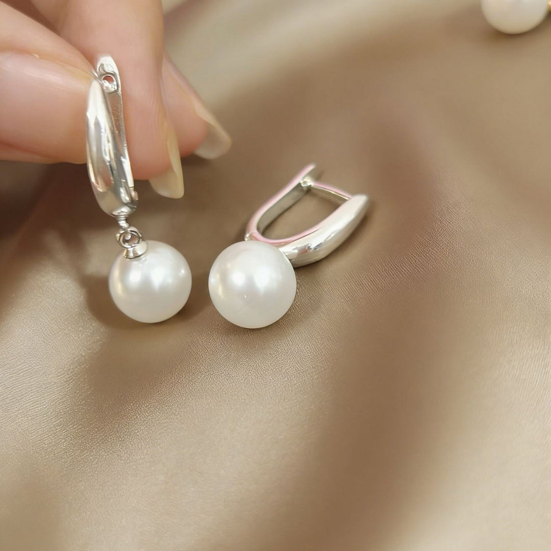 U-Shaped Horseshoe Pearl Hoop Earrings (Minimalist Daily Wear Jewelry)