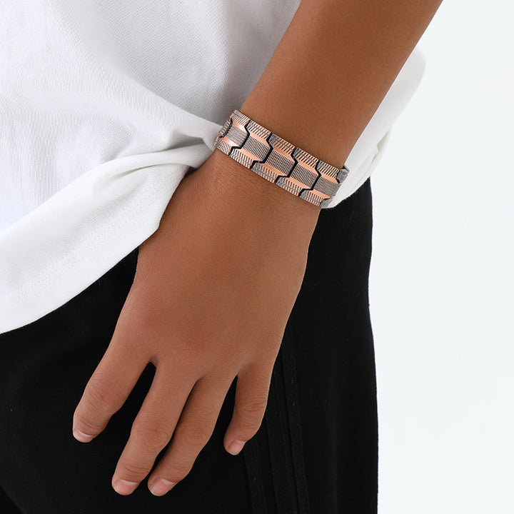 Vintage Copper Magnetic Bracelet for Men & Women, Triple-Row Detachable Magnetic Therapy Bangle