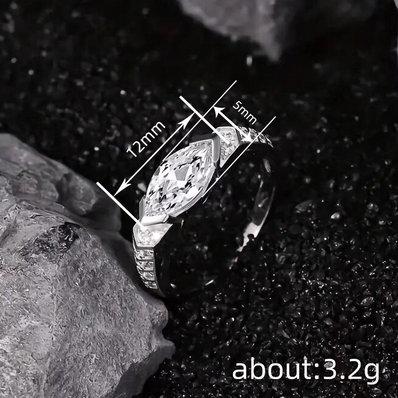 Light Luxury Eye of Horus Moissanite 925 Silver Ring