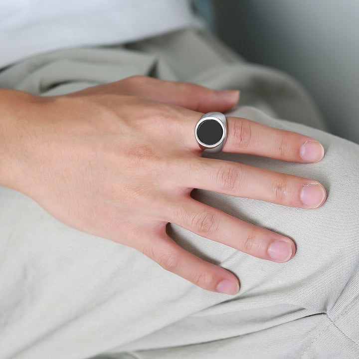 Titanium Steel Round Enamel Ring (Light Luxury Business Style)