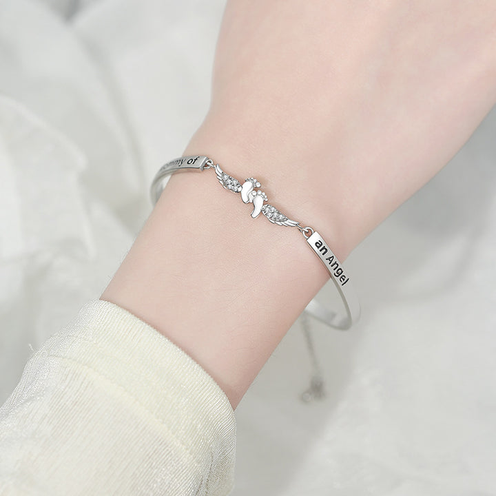 "Mommy of an Angel" Footprint & Wings Bracelet (Commemorative Healing Gift Stytle)