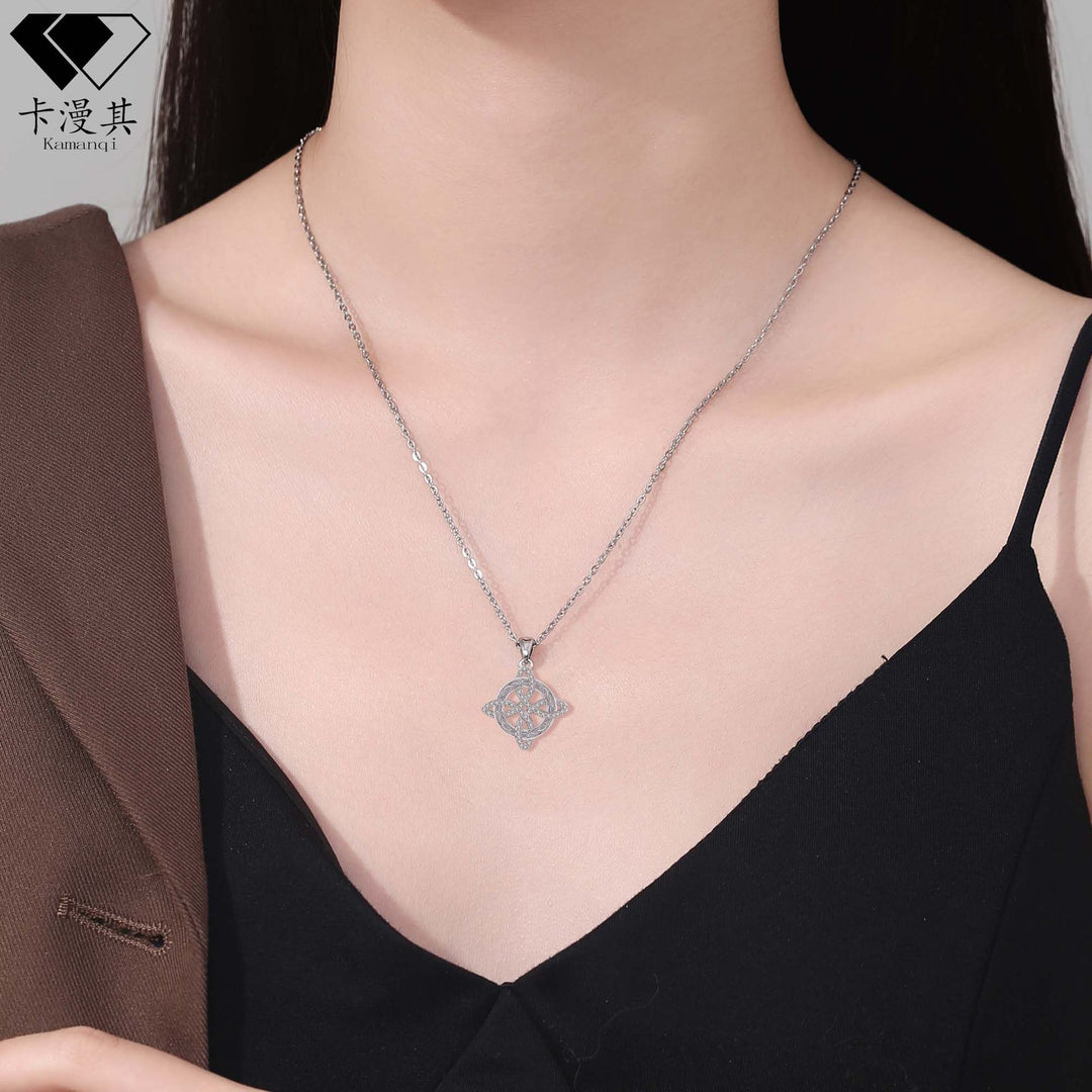 S925 Sterling Silver Diamond-Studded Celtic Four-Leaf Knot Necklace (Light Luxury Ethnic Memorial Style)