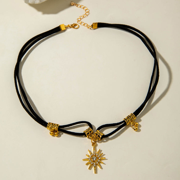 Velvet Double-Layer Sunburst Choker (Retro Light Luxury Style)
