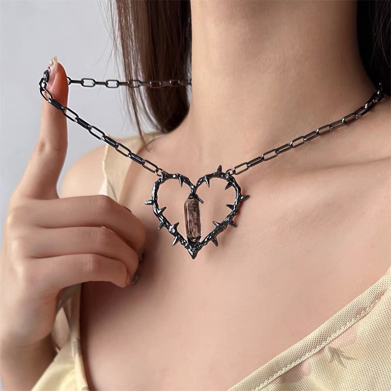 Thorned Heart Crystal Pendant Necklace (Dark Romance · Emotional Guardian Style)