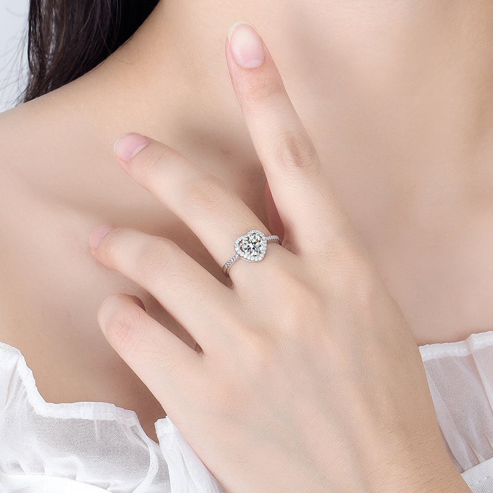 Heart Halo Center Stone Ring (Women's Luxury Elegant Style)