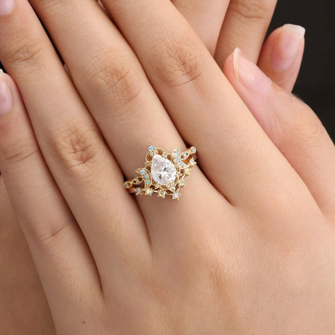 Moon-Star Teardrop Diamond Double Layer Stackable Ring (Dreamy Luxury Vintage Style)