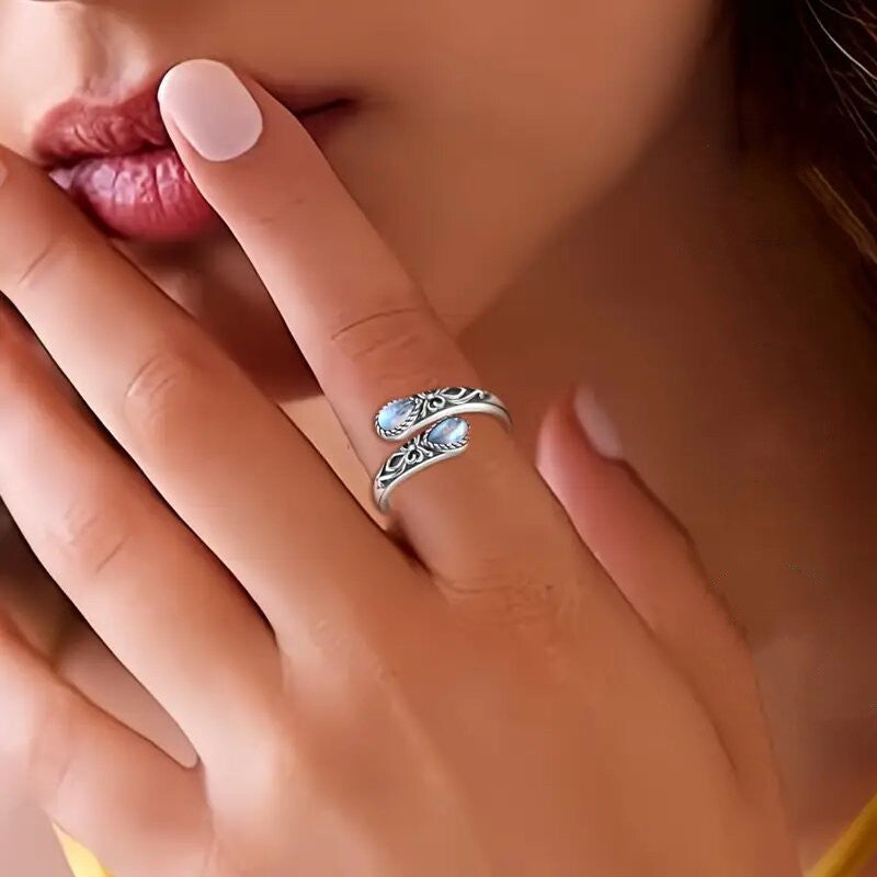 Victorian Spoon-Style Moonstone Ring