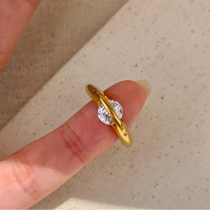 Encircling Wrapped Solitaire Ring