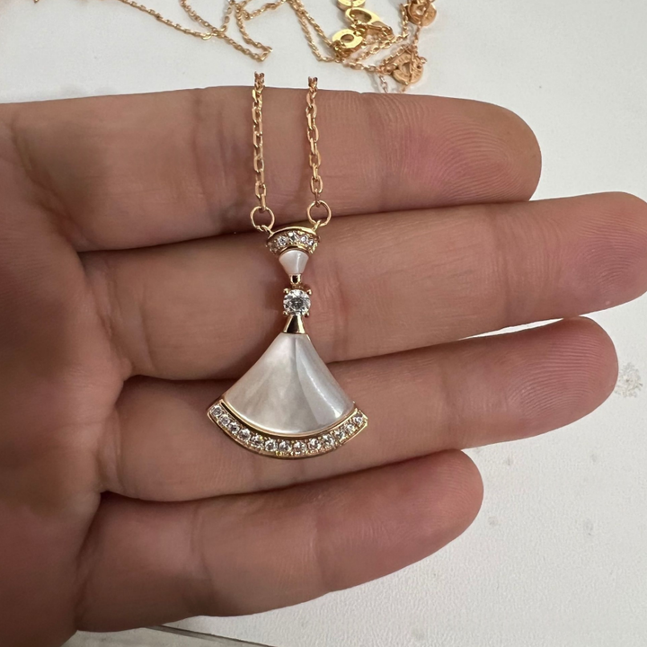 Luxury Skirt Shape Fan Necklace Set (High-End Pavé Gemstone Choker)