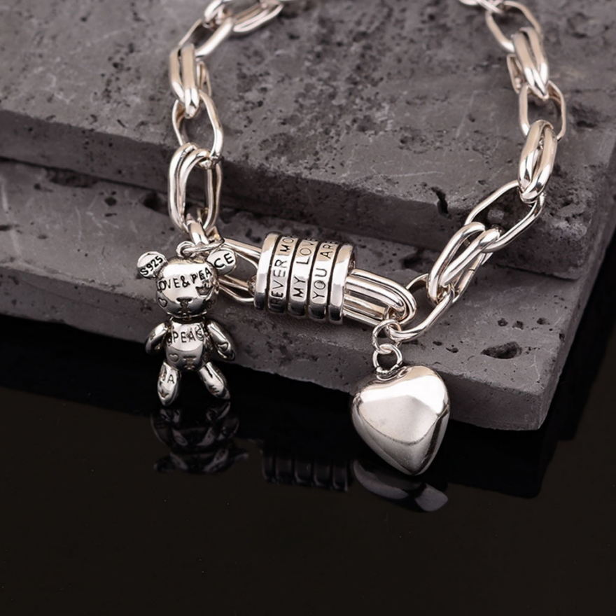 Bear & Heart Charm Chunky Chain Bracelet (Sweet & Cool Style Niche Personalized Bracelet)