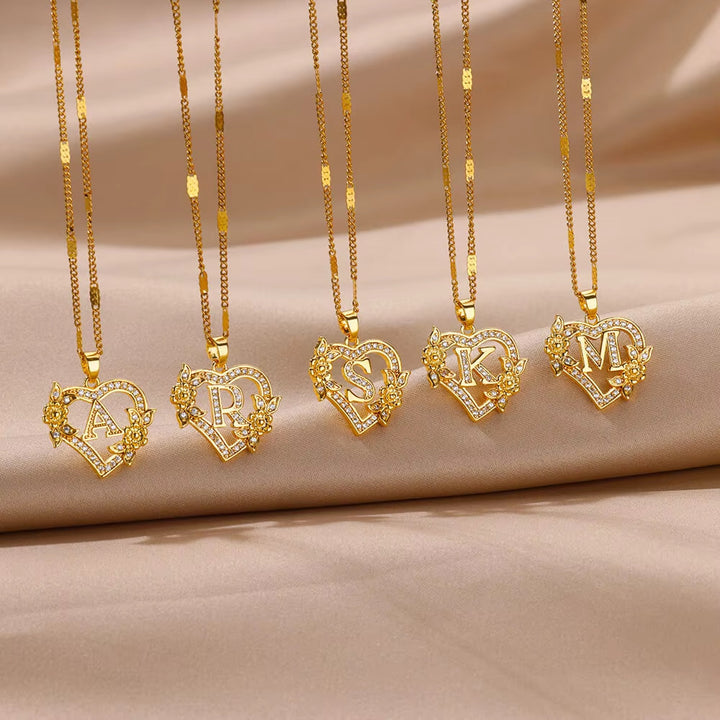 Vintage Flower Heart Pave Crystal Letter Necklace, 316L Stainless Steel 14K Gold Plated Luxury A-Z Initial Pendant Clavicle Chain Niche Jewelry
