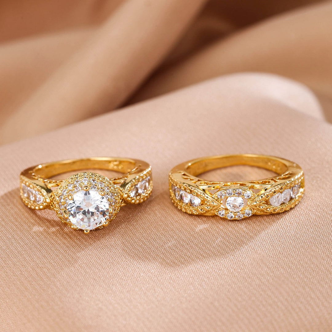 Floral Stackable Halo Diamond Ring Set (Vintage Luxury Wedding Ring Style)