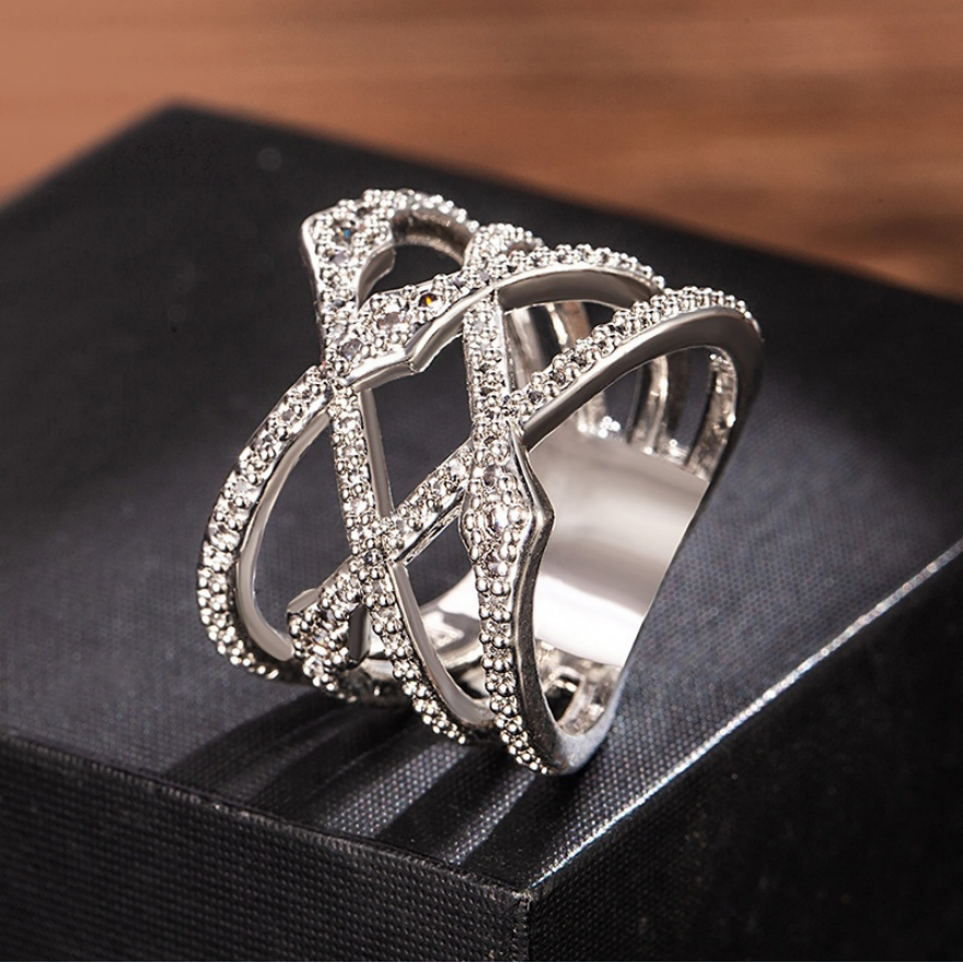 Intertwined Criss‑Cross Open Wide Band Ring
