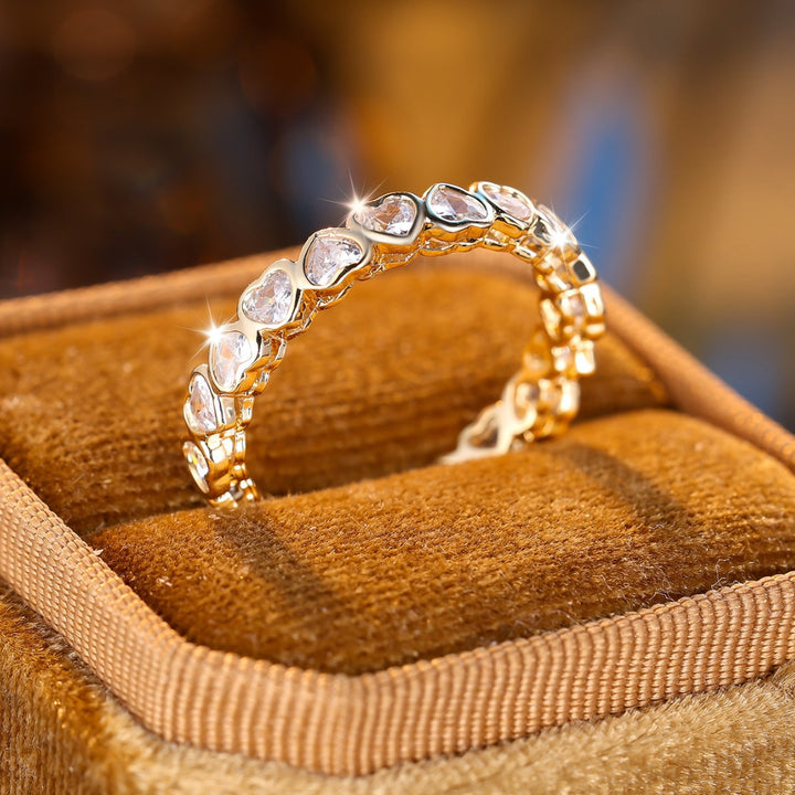 Full Eternity Heart Bezel Set Ring, Continuous Heart Shape All Around Diamond Band Gold Silver Romantic Stacking Jewelry For Women