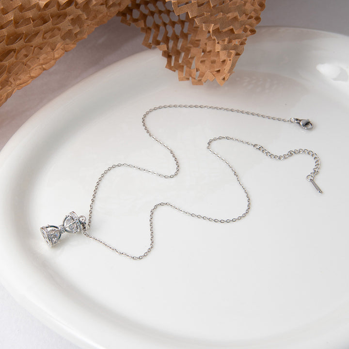 Hourglass Pave Diamond Choker (Light Luxury Niche Commemorative Style)