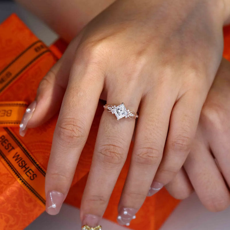 Princess Cut Diamond & Vine Openwork Ring (Light Luxury Romantic Proposal Style)