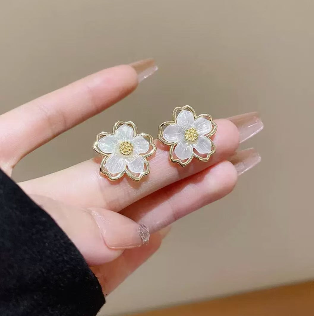 Double-layer Iridescent Flower S925 Silver Stud Earrings, Elegant Hollow Petal Earrings
