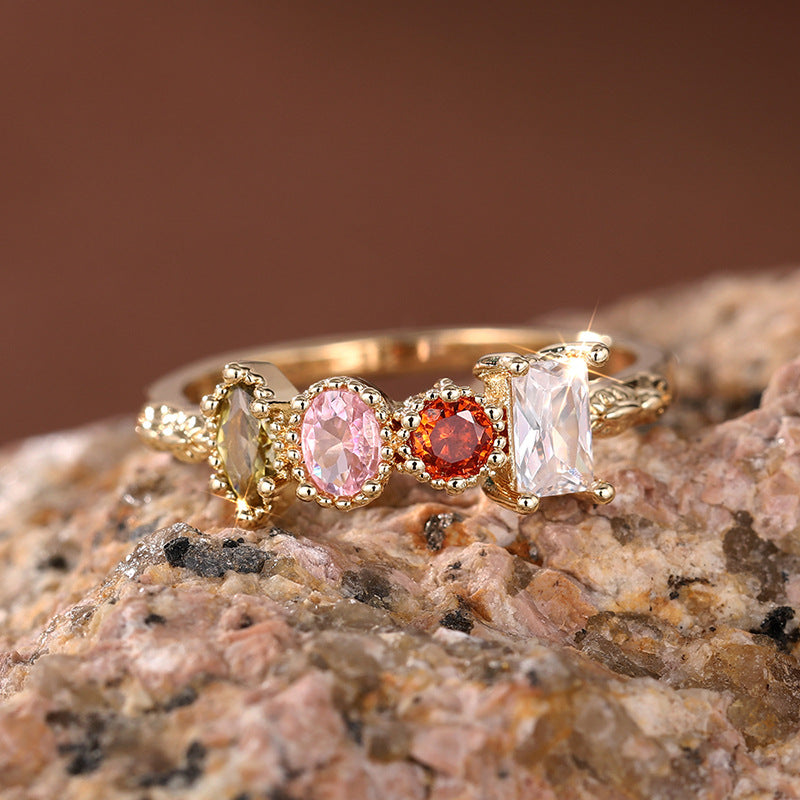 Four Seasons Gemstone Row Ring (Light Luxury Niche Vintage Band)