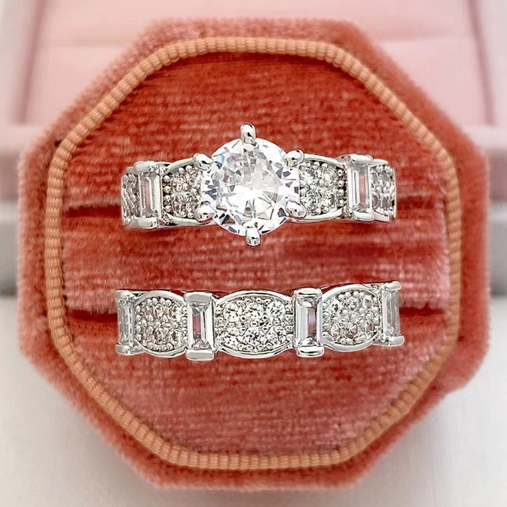 Gold‑Tone Bow‑Detail Round‑Center Two‑Piece Ring Set