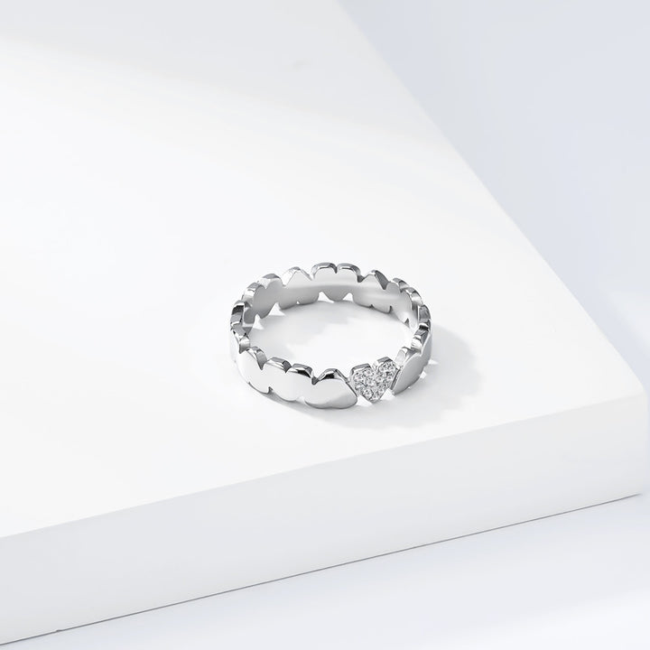 Linked Heart Eternity Band Ring, Continuous Smooth Hearts With One Pave Diamond Heart Gold Silver Romantic Stacking Ring For Women